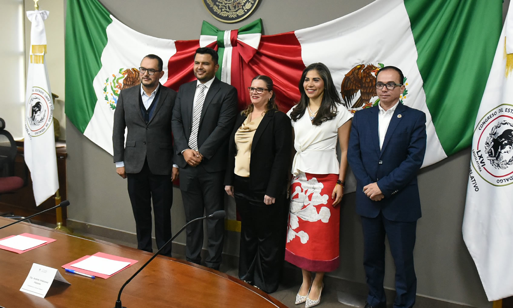 imagen que te permite ver a los Diputados en Sesión